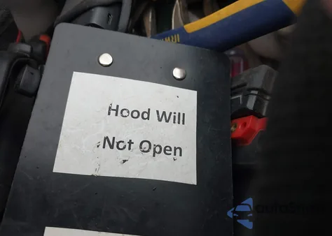 2015 Subaru Outback 2.5I Premium z USA, uszkodzony, nr VIN 4S4BSBFCXF3297586